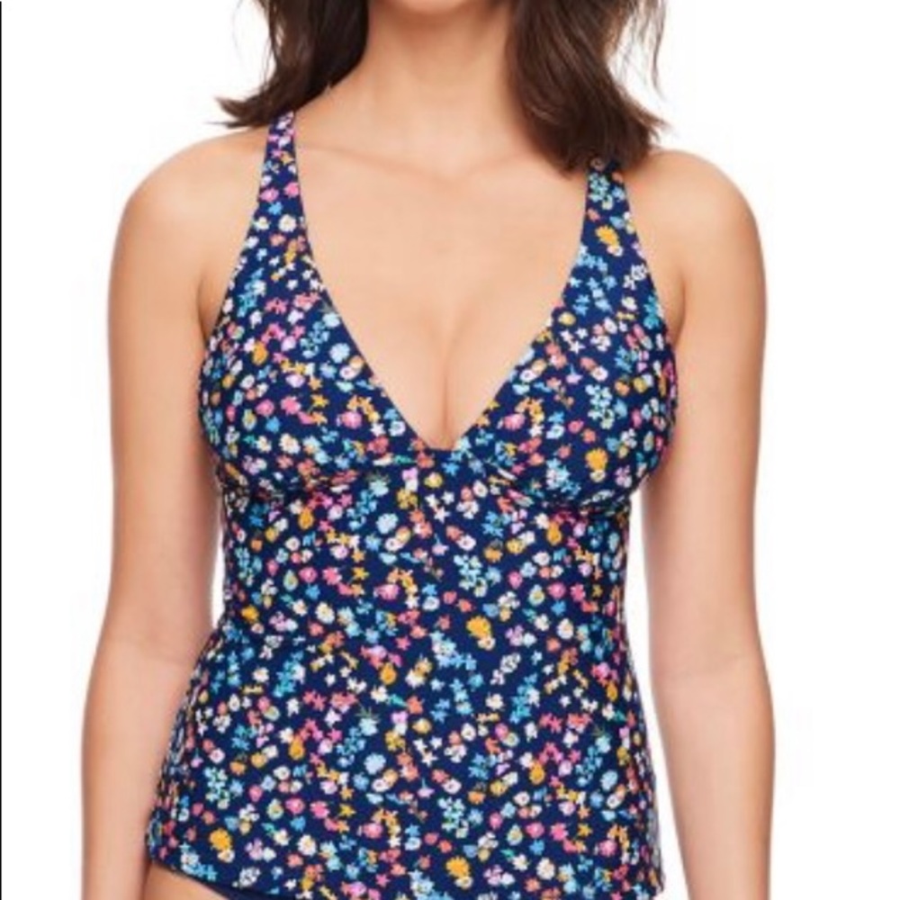Vera Bradley reversible tankini top SZ M
